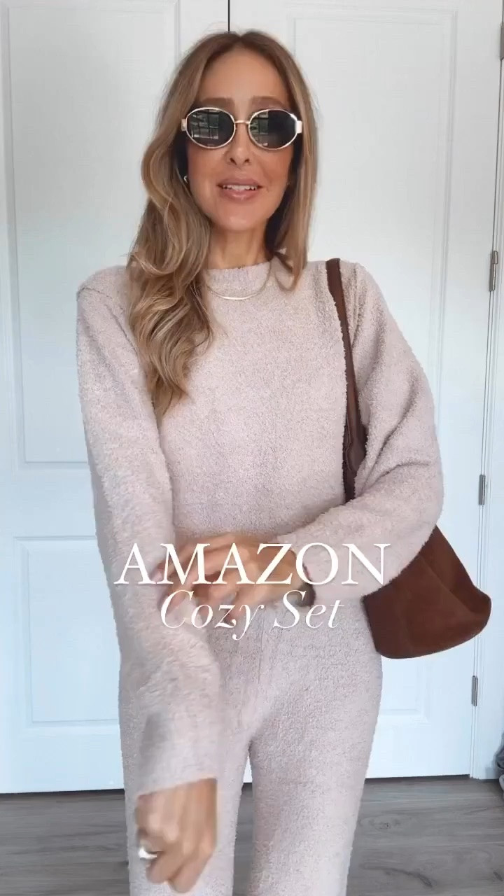 Amazon cozy set that I love! Super comfortable and stylish. Fits true to size and I’m wearing a size small 
Fall outfits women

#LTKootd #LTKU #LTKSeasonal