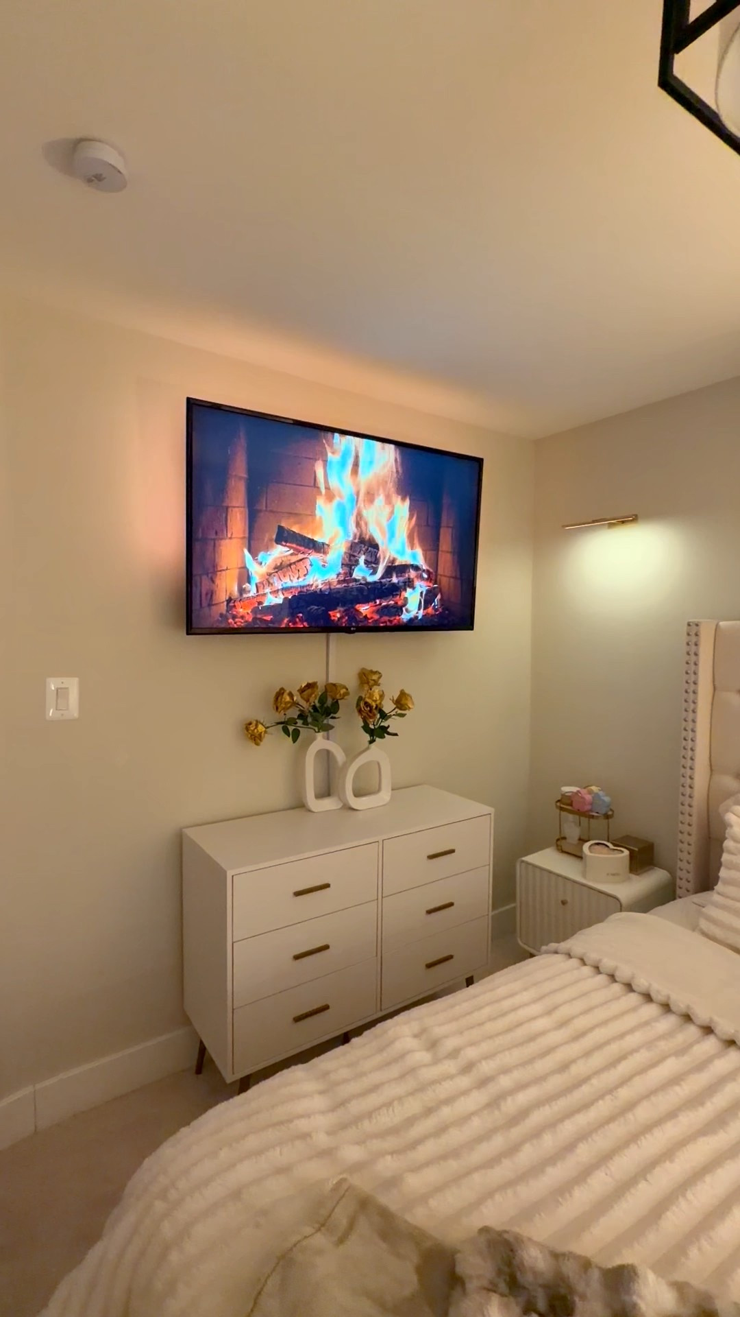 Room Makeover for my daughter . All items used is listed below . Everything was very affordable and very chic . 
#explore#home#bedroom-makeover#girlie#roomvibes#ltkcyberweek#LTKCyberWeek

#LTKFindsUnder100 #LTKHome