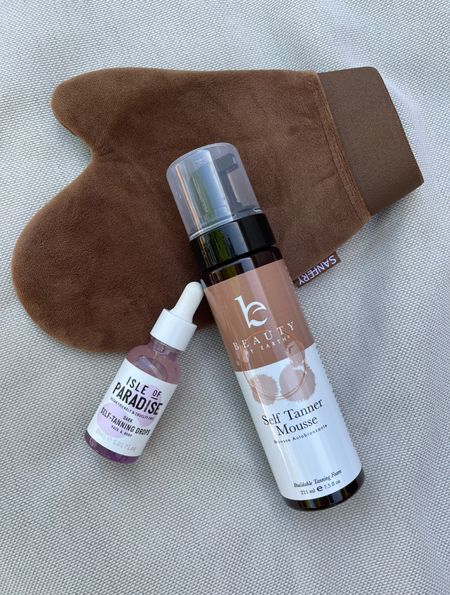 Self tanning essentials. These are hands down my favorite products! Not orange at all!

Tanning routine tanning products.
Tanning drops


#LTKFind #LTKunder50 #LTKunder100
