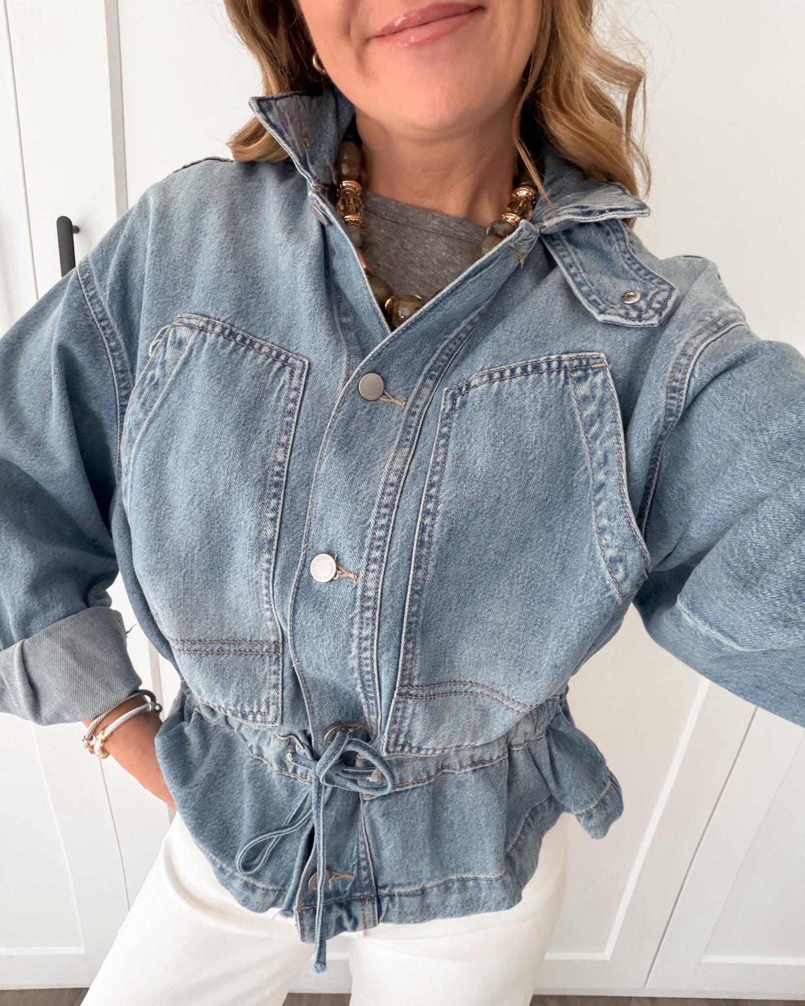 The Target design team definitely deserves a raise. These white jeans might be the BEST white jeans I’ve ever put on. The look so much like Mother jeans - elongating, booty lifting, high rise, comfortable, not see through AT ALL. And even better…they’re just $28. Definitely size up! This cinch waist denim jacket is also designer inspired and is made of the softest lightweight denim. I also found a couple of elevated basic tees that I honestly cannot believe are from Target and some trendy spring/summer accessories that won’t break the bank👏🏼🙌🏼

Target mini haul, what to buy at Target, spring trends 2026, elevated casual style, Target must haves, chic casual over 40 style
#trendy #viral



#LTKOver40 #LTKSeasonal #LTKootd