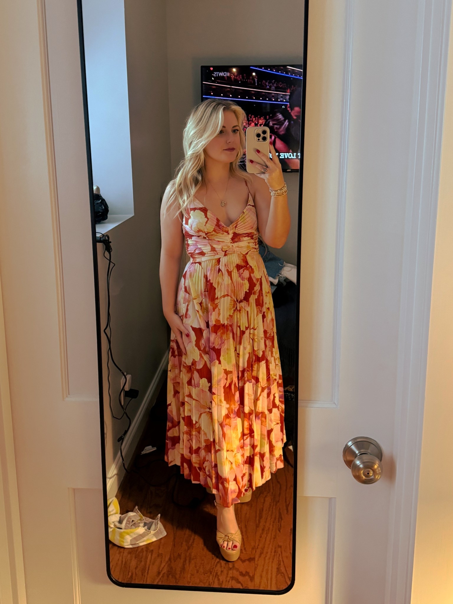 the perfect dress for a garden wedding 💛💐

#LTKParties #LTKPetite #LTKWedding