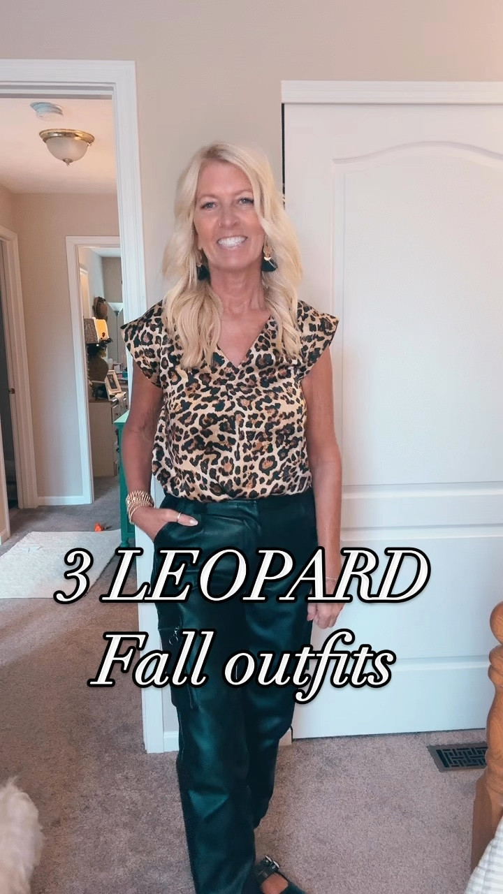 1,2 or 3? Which is your favorite? 

 Leopard is definitely trending for Fall 🤎 and it’s one of my favorites. 3 different leopard tops with black faux joggers. 

Once I tried these on @buckle I knew they had to come home with me. They perfect for fall and winter and can be dressed up with boots or casual with sneakers. 



#LTKFindsUnder100 #LTKOver40 #LTKSaleAlert