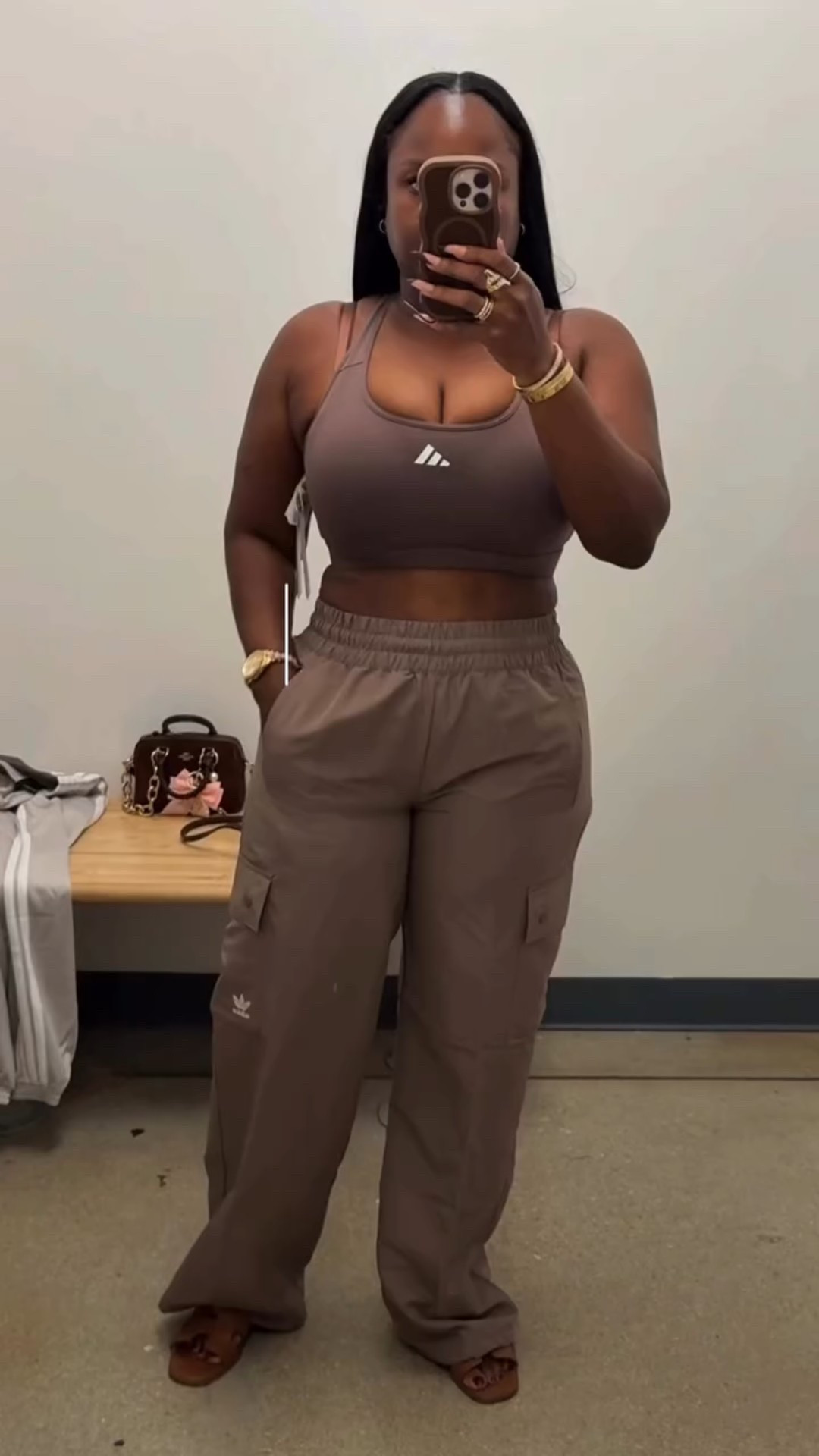 Adidas try on haul & iS Cozy neutrals,
perfect fits. I see why these sell out quick!
Shop the looks linked in my LTK
#AdidasTryOn #AdidasHau| #AdidasFinds
@adidas #LTKFashion #Stylelnspo

#LTKSaleAlert #LTKStyleTip #LTKActive