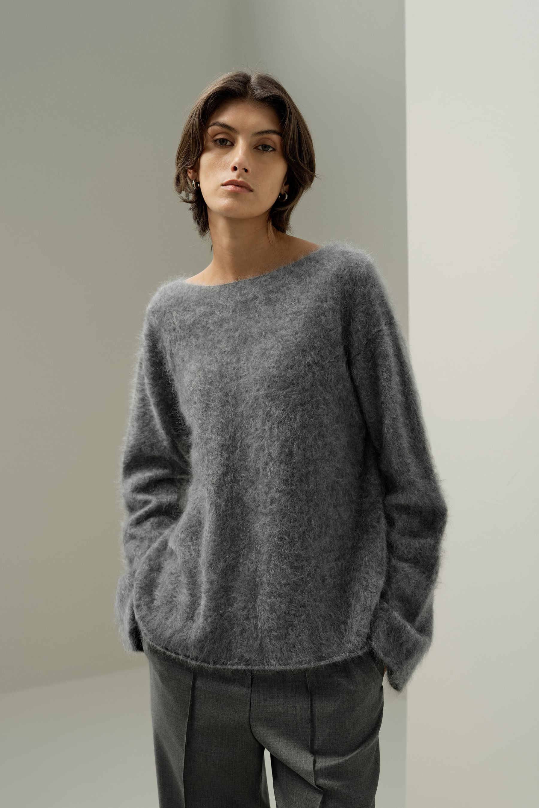 Boat-neck Brushed Cashmere Sweater | LILYSILK