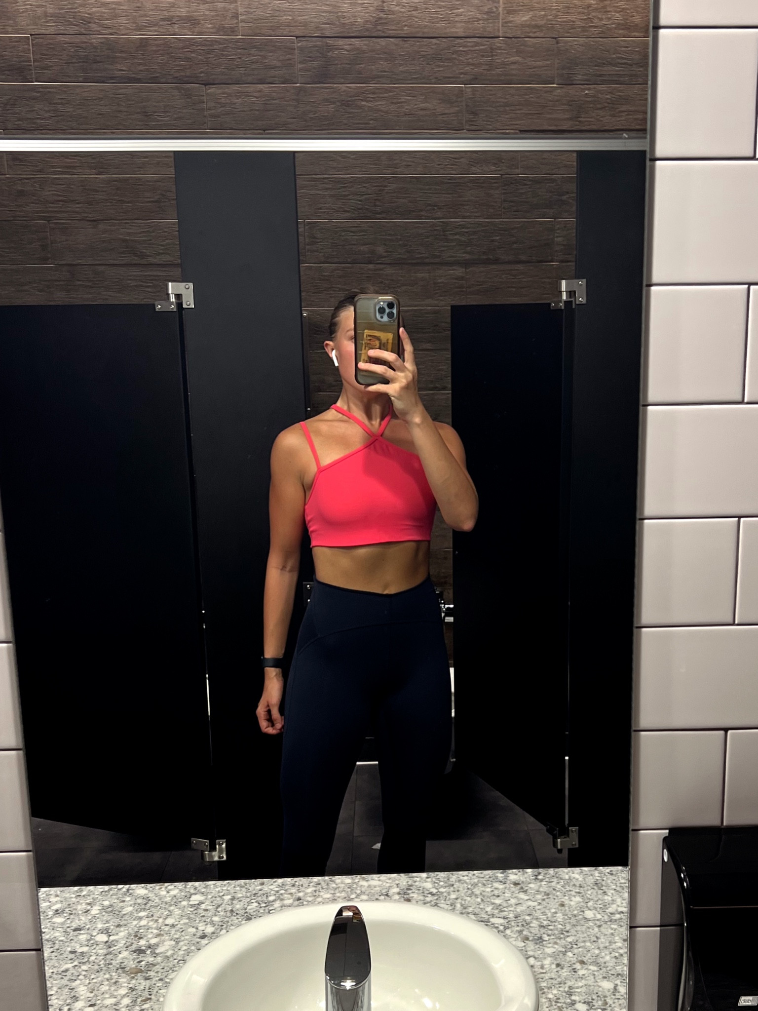 this lulu bra is my new fav style. @lululemon 


#LTKfitness #LTKstyletip