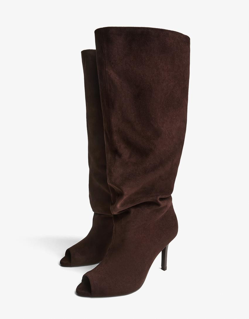 Stiletto heel boot with split - Women | Bershka GB