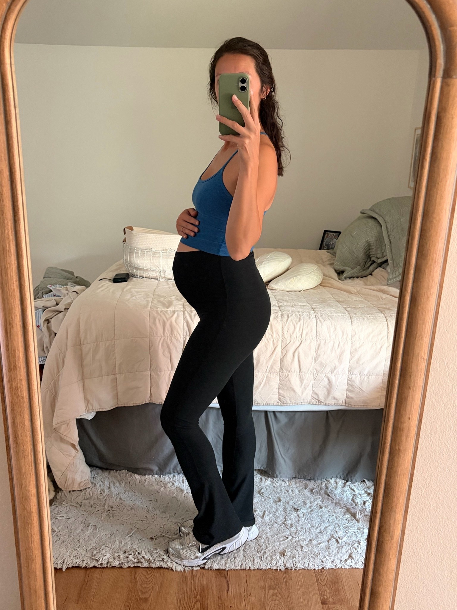 Should probably get another pair of these pants I wear them so much 😆

#LTKootd #LTKActive #LTKBump