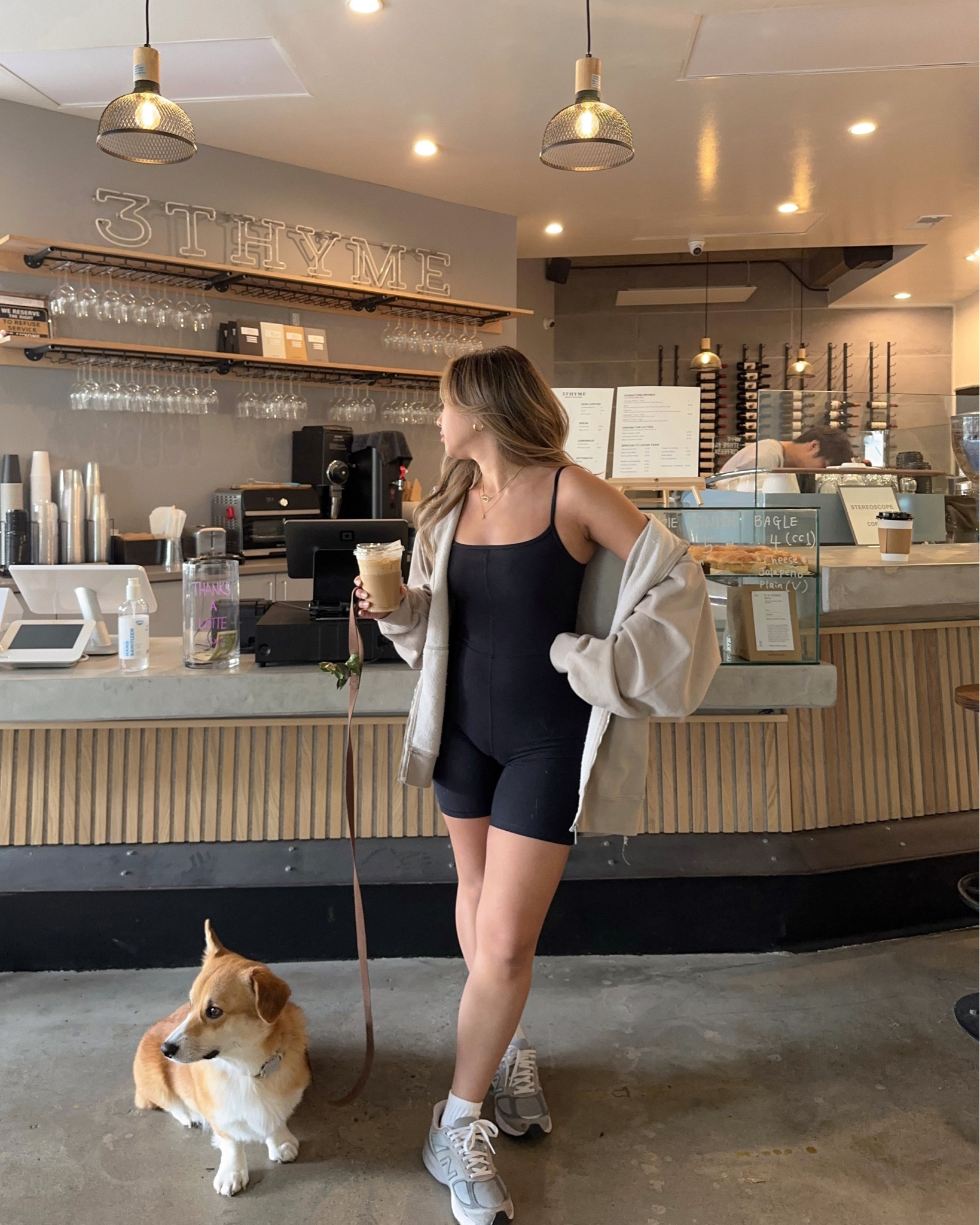 simple coffee run outfit! ☕️
romper is aritzia, similars are linked 