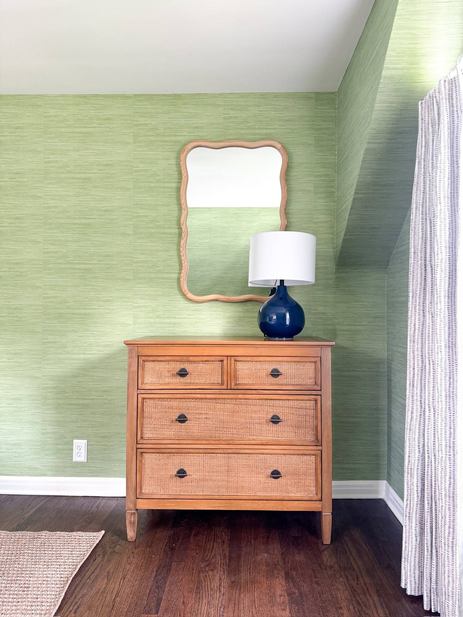 cute & simple dresser set up :)

#LTKdayinmylife #LTKHome