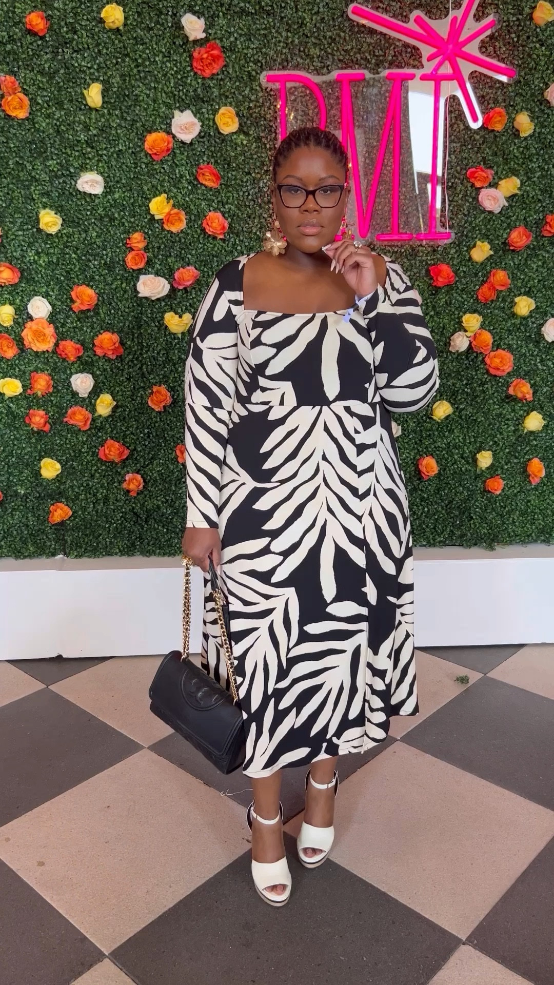 #whatiwore today! Spring is in the air and this dress is perfect for the season!

#LTKcurves