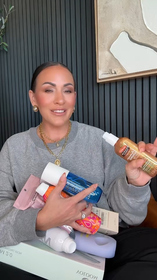 Amazon Beauty must haves ✨

Will have everything saved in my storefront under my Hair & Makeup List! 

#affiliate #beautyessentials #haircare #makeupover40 #hairessentials #bodycare 


#LTKBeauty #LTKStyleTip #LTKOver40