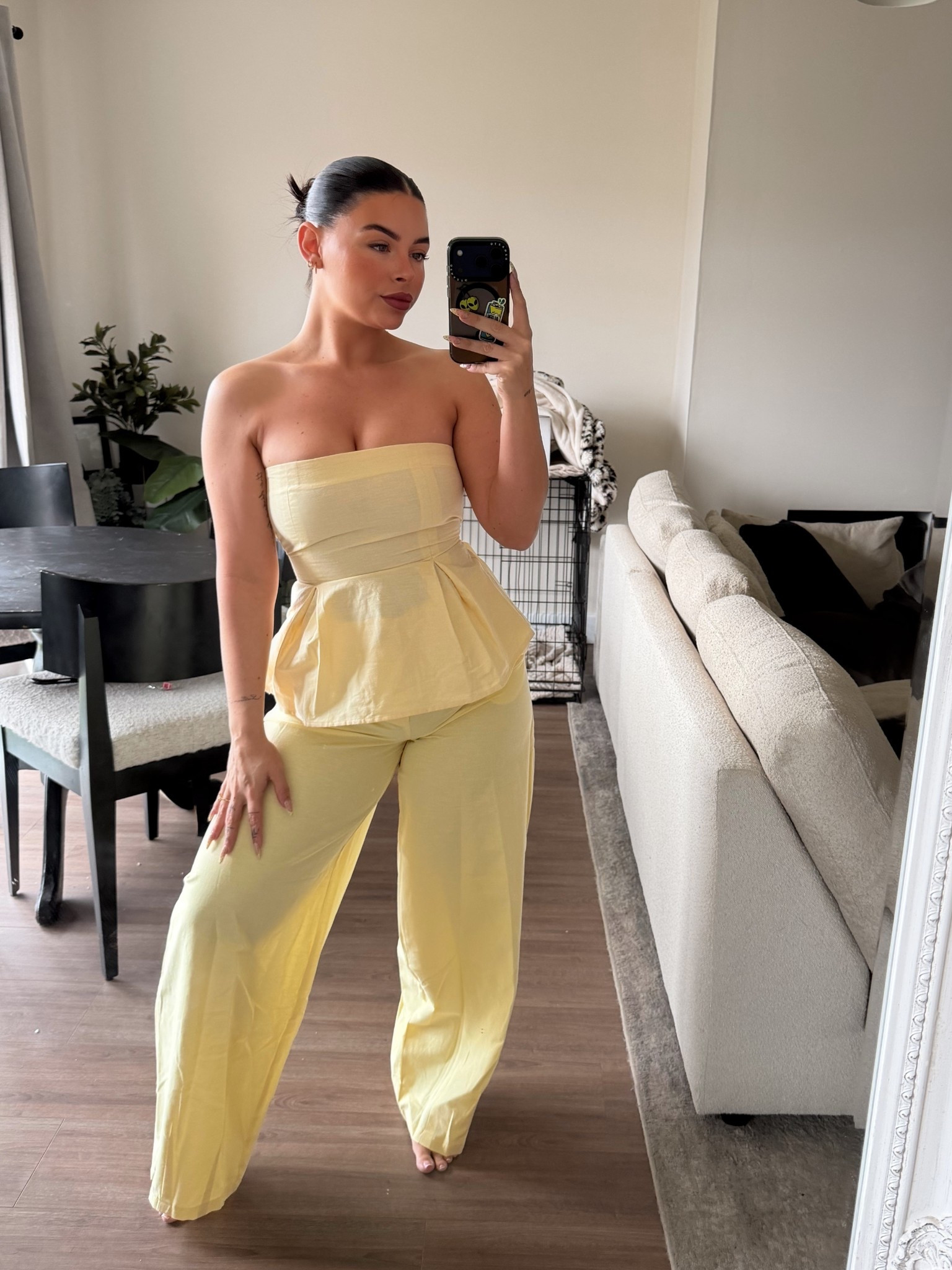 🌼💛
Sunshine in an outfit ☀️ Loving soft butter yellow for spring — it’s the perfect fresh, feminine color for warmer days. This strapless peplum top + flowy pants combo is comfy but still feels elevated. Easy to dress up with heels or keep casual with sandals. Spring color palettes are officially in full swing! 🌸✨ #springstyle #springoutfit #butteryellow #ltkseason

#LTKspringtrends #LTKpetite #LTKhaul