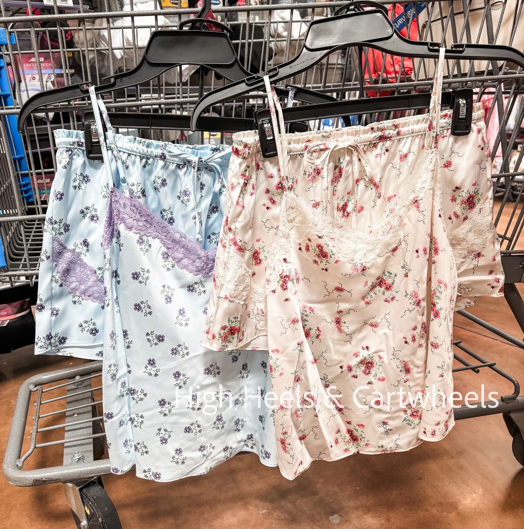 Soft satin pajama sets in beautiful floral prints. Loving the material of these ones!