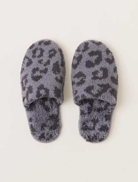 Barefoot dreams slippers 

#LTKtravel #LTKhome #LTKSpringSale