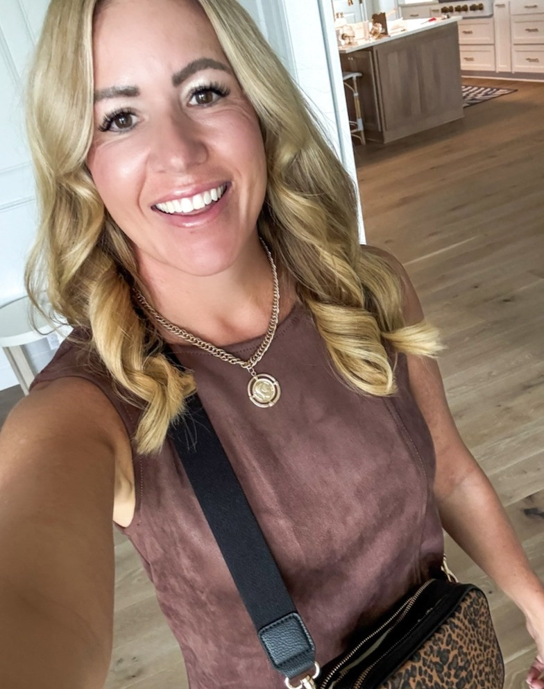 Ladies do NOT miss this under $20 necklace from 🎯 It reminds me so much of the Susan Shaw version for so much less, it is perfect for all of your fall looks!

women’s fall outfits
cozy autumn layers
fall sweaters and cardigans
transitional fall fashion
chic fall boots
women’s plaid and flannel
neutral fall wardrobe
elevated casual fall looks
fall jackets and coats
trendy fall accessories

#LTKSaleAlert #LTKStyleTip #LTKSeasonal