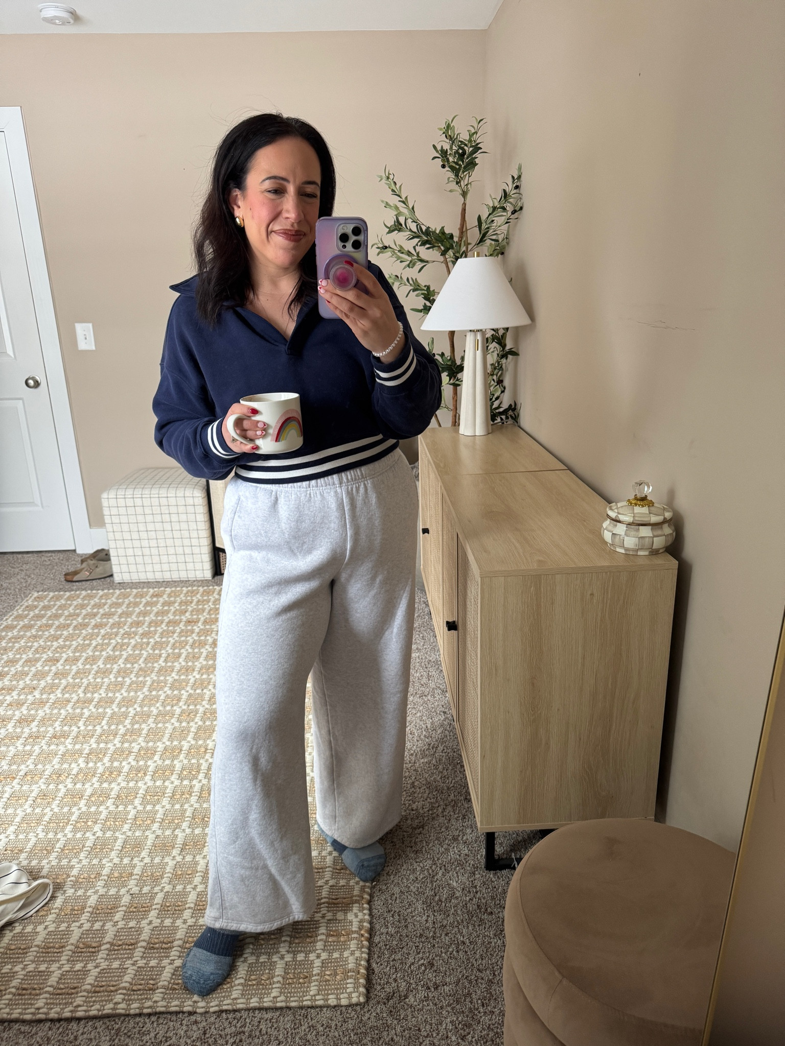 Casual Thursday ootd with my aerie outfit! 

Top: large 
Bottoms: large 

#LTKFindsUnder50 #LTKFindsUnder100 #LTKMidsize