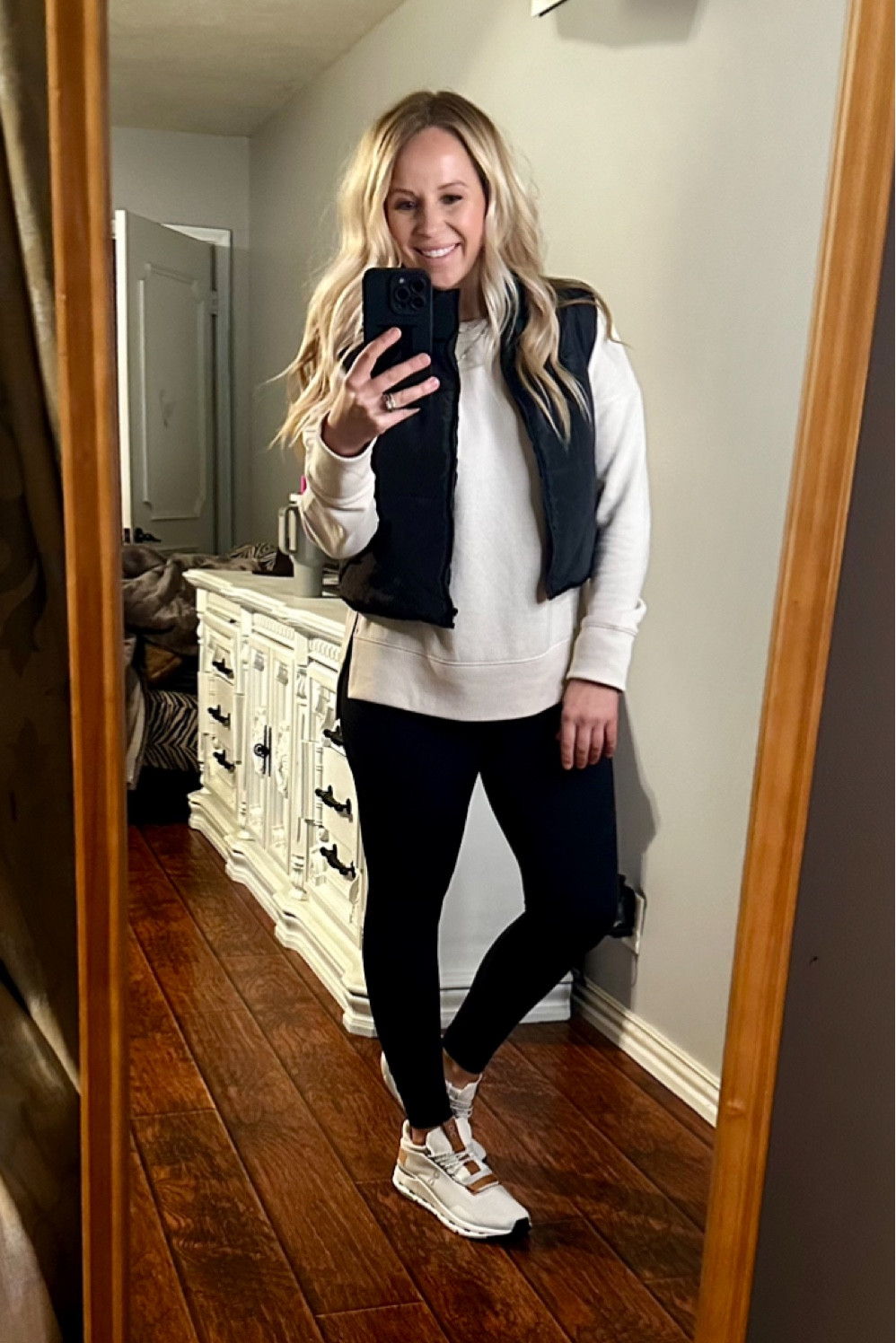 Love this easy casual yet cute outfit!! #mamastyle #weekend #casual 

#LTKstyletip #LTKshoecrush #LTKover40