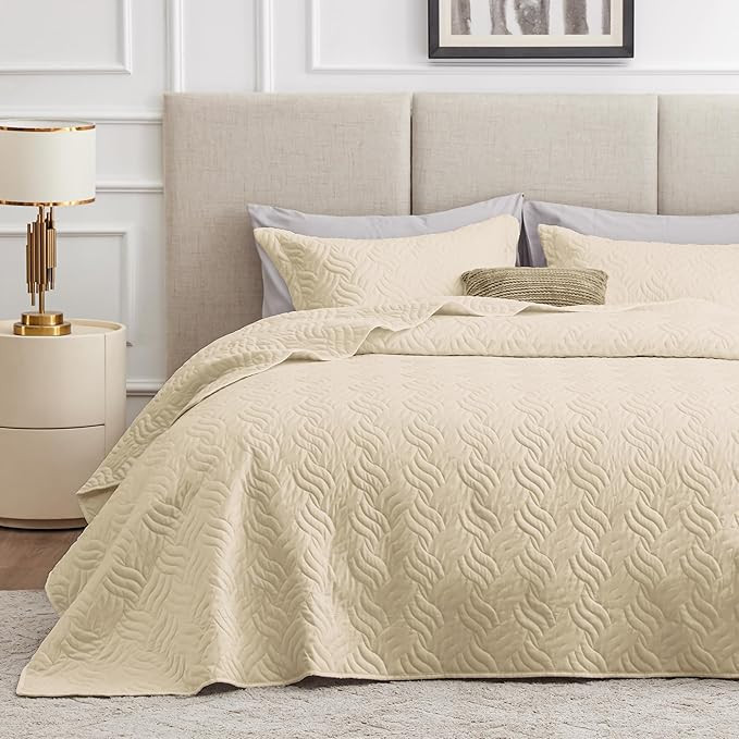 Love's cabin Quilts for Queen Bed Camel Bedspreads Bedding Set - Summer Lightweight Bedspread Com... | Amazon (US)