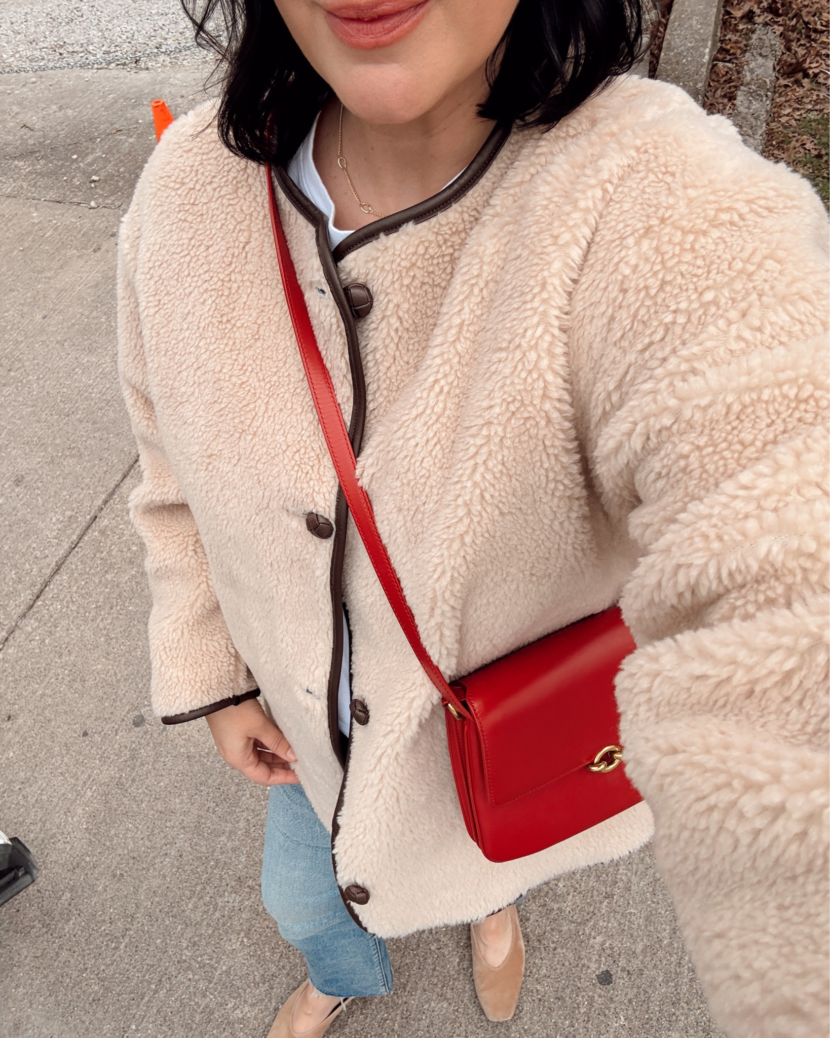 Swipe to swap the jacket ➡️ I love a reversible option. 

I’m in the large but could do a medium instead! It runs true to sizes 