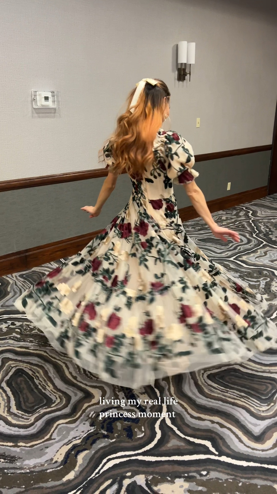 the dress >>> 

#LTKStyleTip #LTKHoliday #LTKBeauty