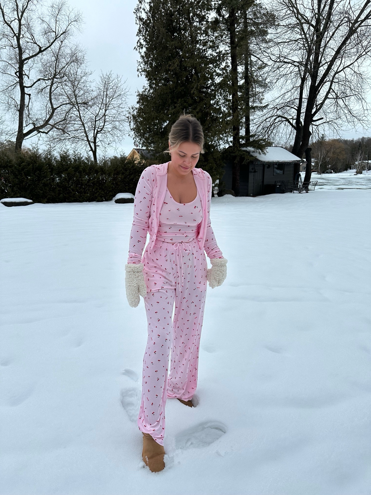 New SKIMS 🩷🍒

#LTKstyletip #LTKMostLoved #LTKGiftGuide