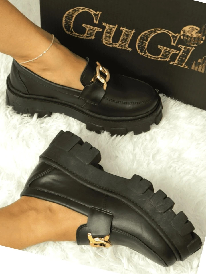 Mocassim Blogueira Feminino Tratorado Com Solado Alto Leve Sapato GuGi Plataforma Com Metal Doura... | SHEIN