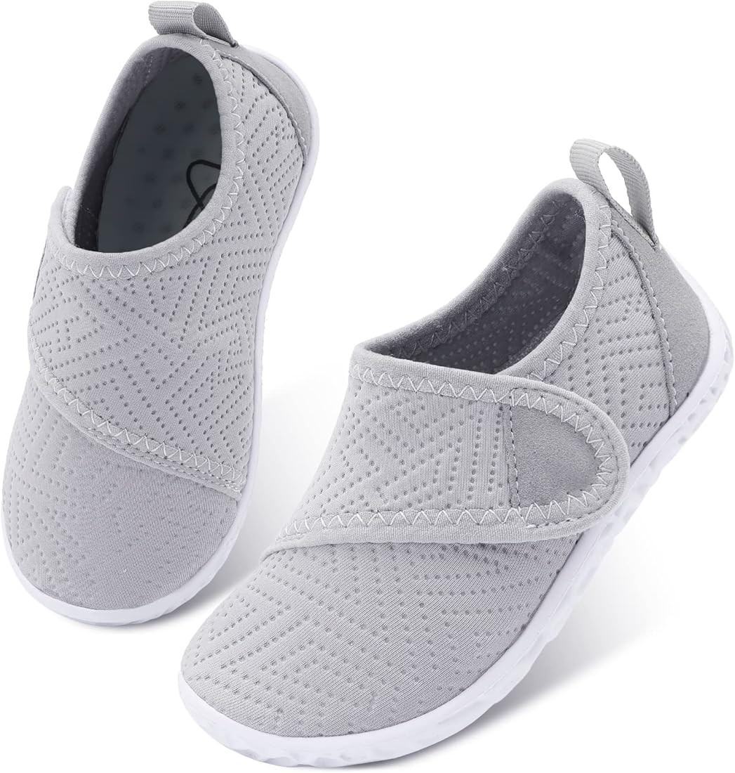 LeIsfIt Toddler Water Shoes Boys Girls Aqua Socks Kids Breathable Swim Shoes Non-Slip Barefoot Be... | Amazon (US)