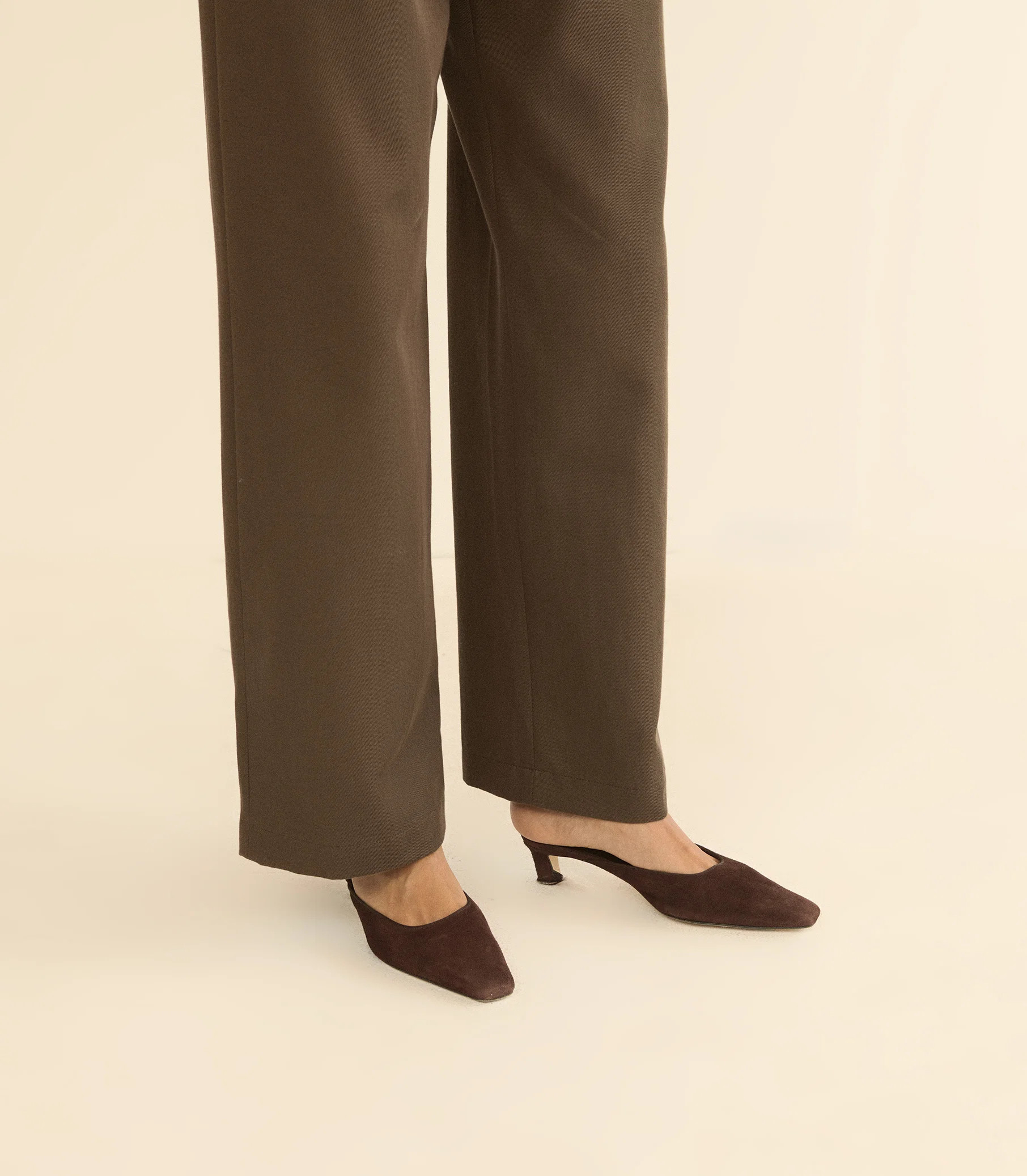 Pica Mule - Equestrian Brown Suede | D\u00d4EN | DOEN