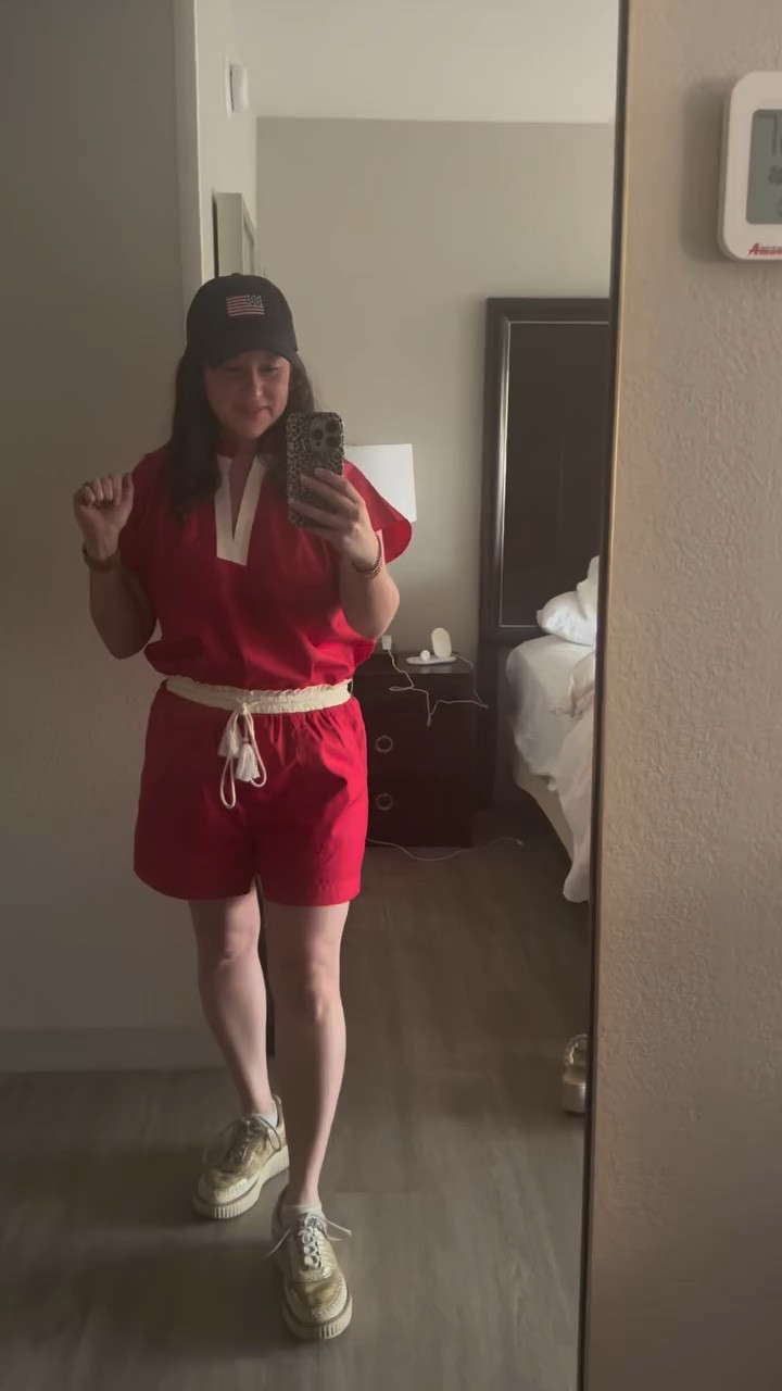 Fit video. 

Set from a local boutique.  

 #LTKdayinmylife #LTKgrwm #LTKmomlife