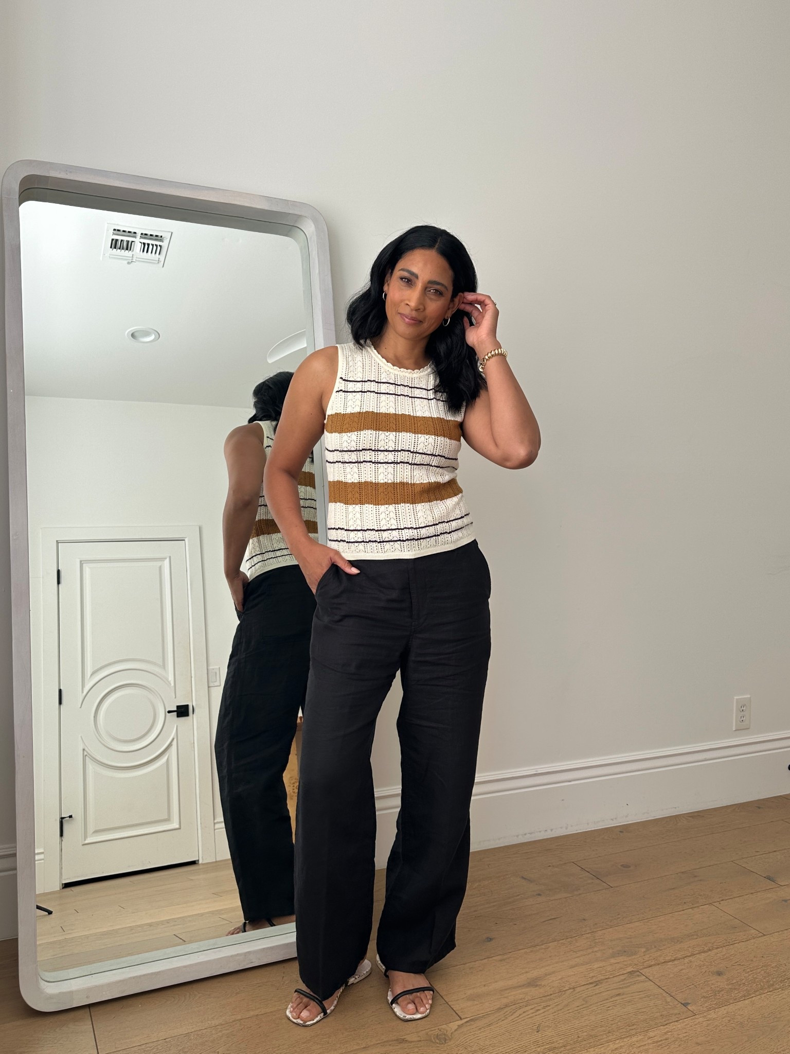 This striped tank is so good with linen pants for an effortless look. Style with denim or off white bottoms too!! Both fit true to size.



#LTKOver40 #LTKootd