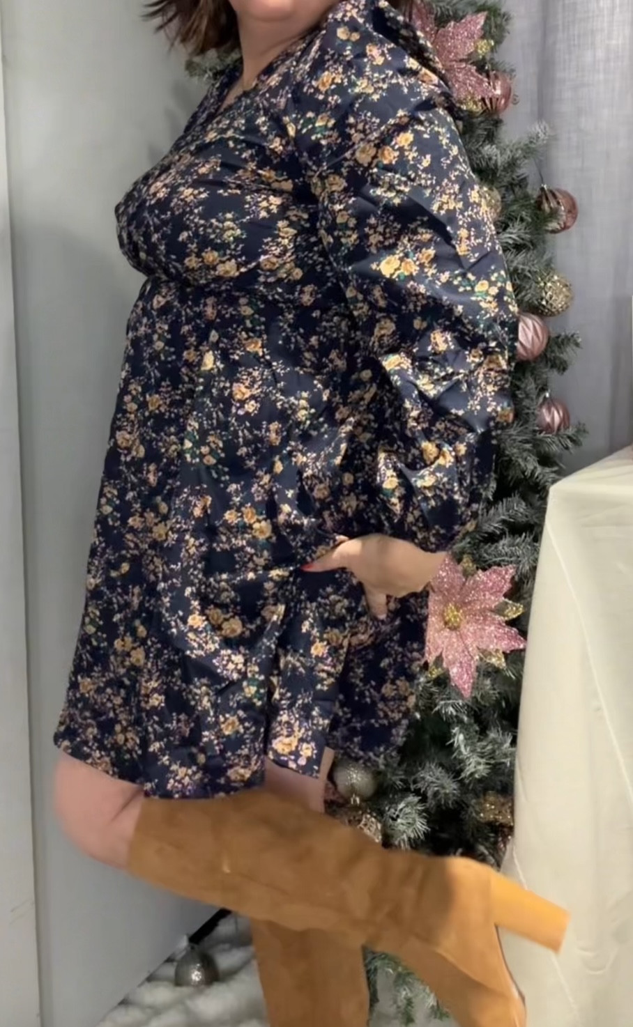 Something about a holiday dress! 

#LTKparties #LTKover40 #LTKmidsize