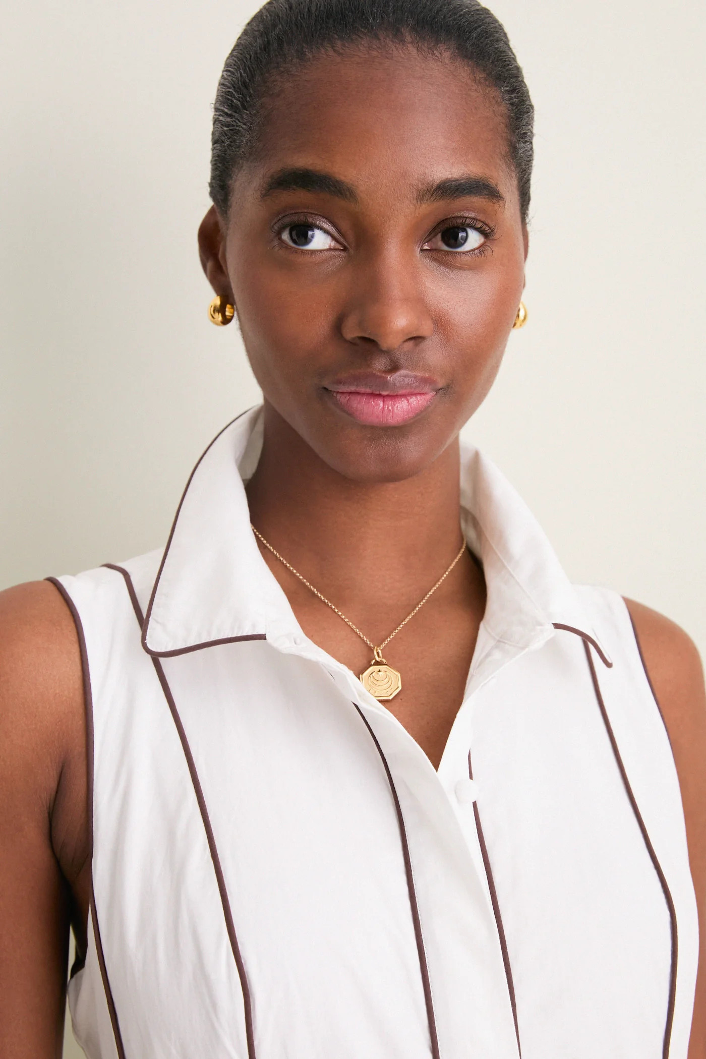 White With Chestnut Piping Fontaine Dress | Tuckernuck (US)