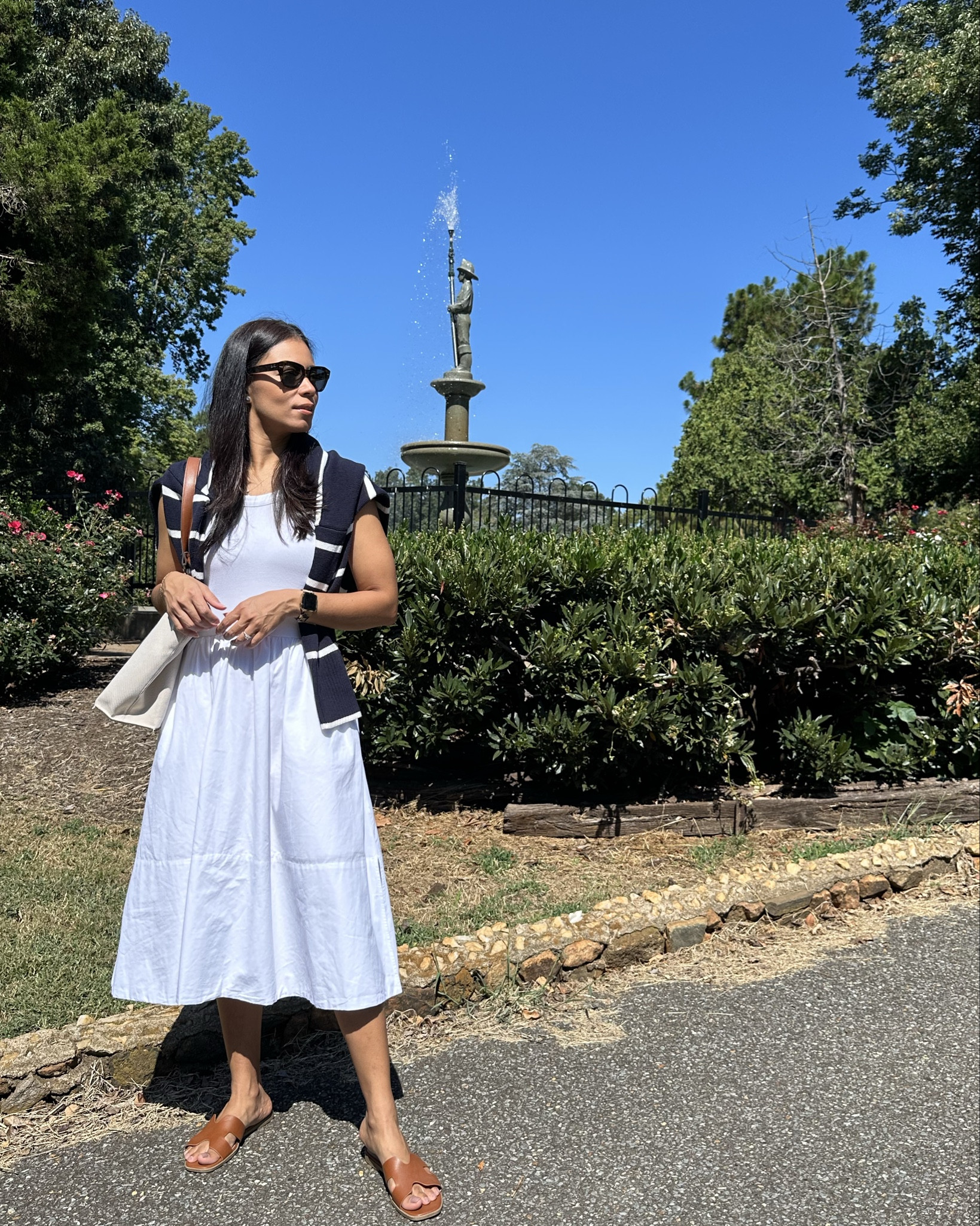 We are having beautiful weather all week ☀️ #sundress #fallstyle #endofsummer #fallfashion
