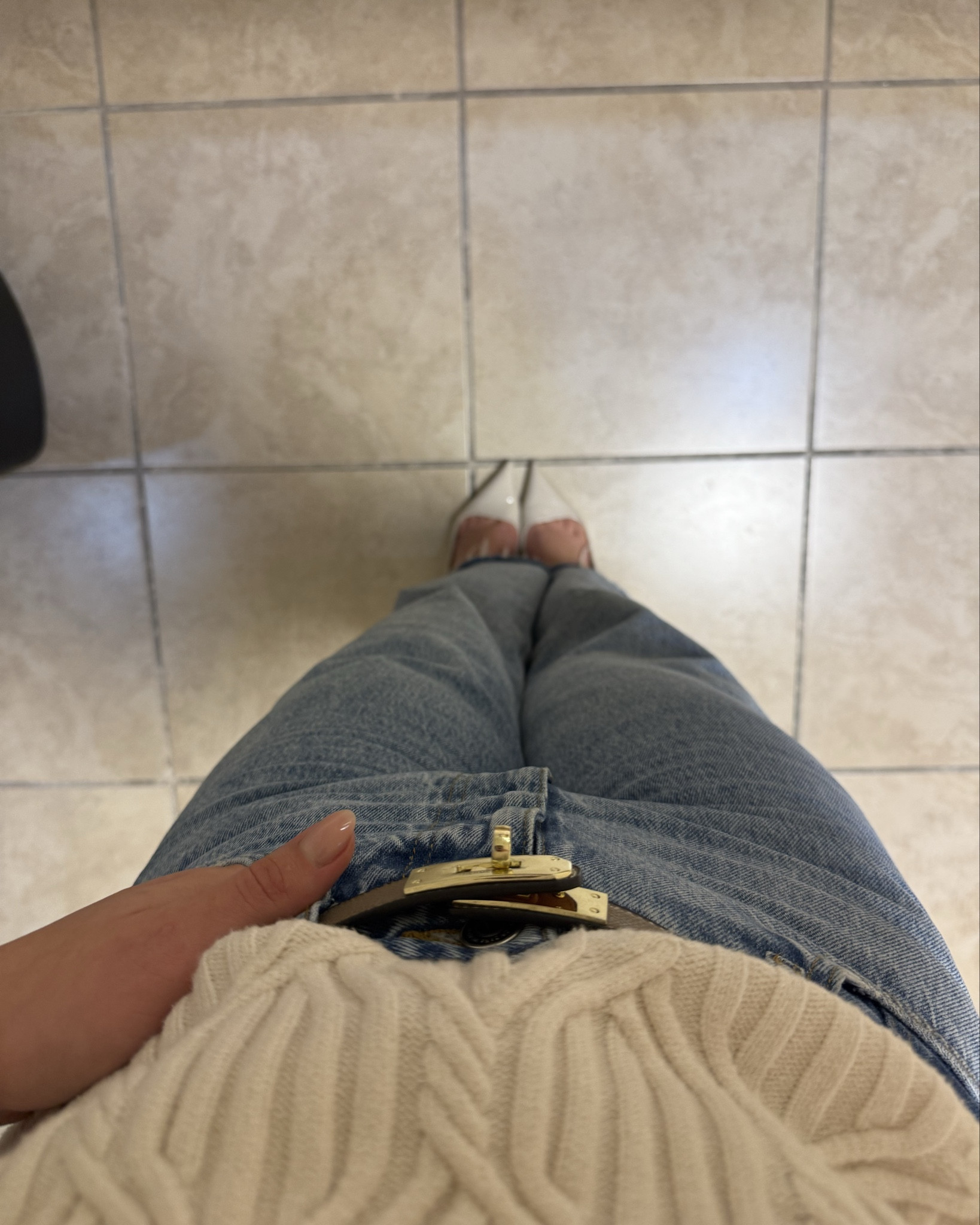 White pumps bone pumps mom jeans brown belt simple work outfit casual Friday outfits 

#LTKTravel #LTKMidsize #LTKFindsUnder50