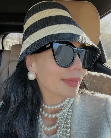 Just bought these earrings in 3 different colors. Here wearing pearl. Also comes with gold and silver.

#esrrings #pearls

#LTKover40 #LTKfindsunder50