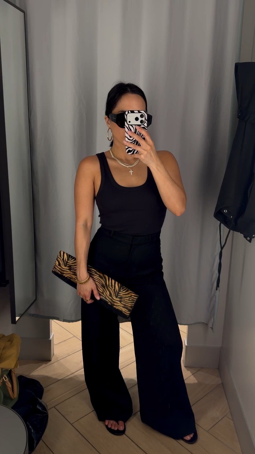 Classy and chic pants from H&M! Wearing size 2. 

#LTKootd #LTKgrwm #LTKPetite