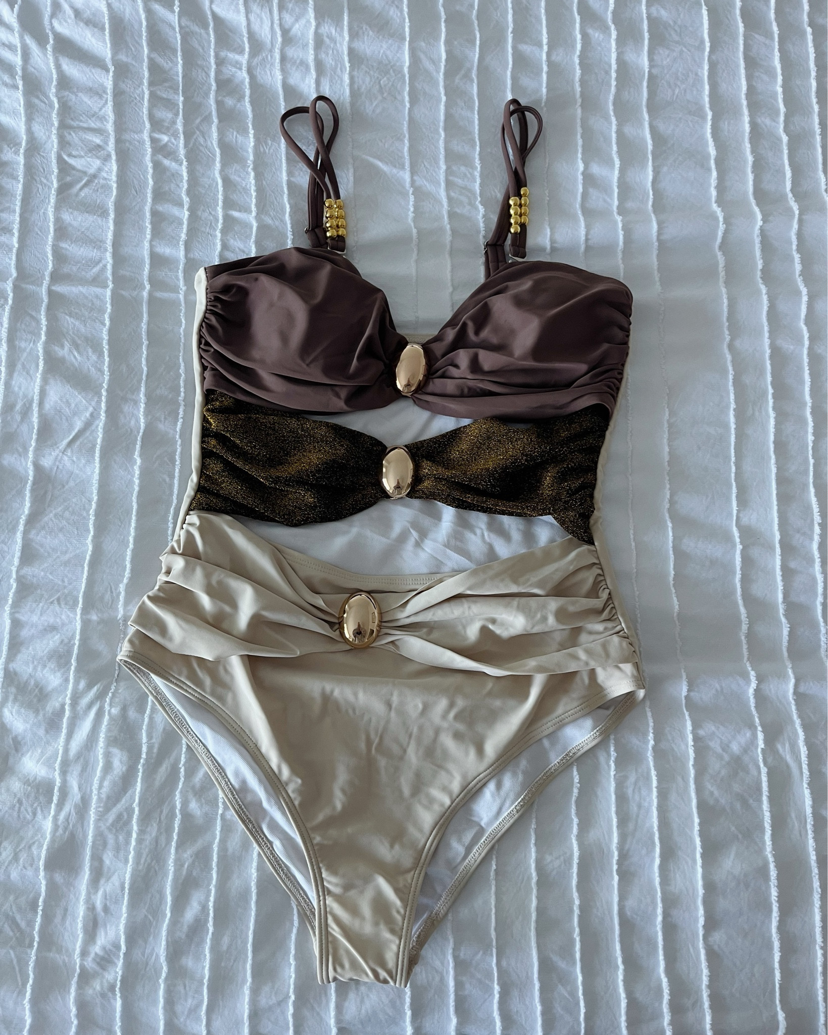 A cute vacation one piece bathing suit with a matching sarong 🏝️

#LTKSeasonal #LTKStyleTip #LTKTravel