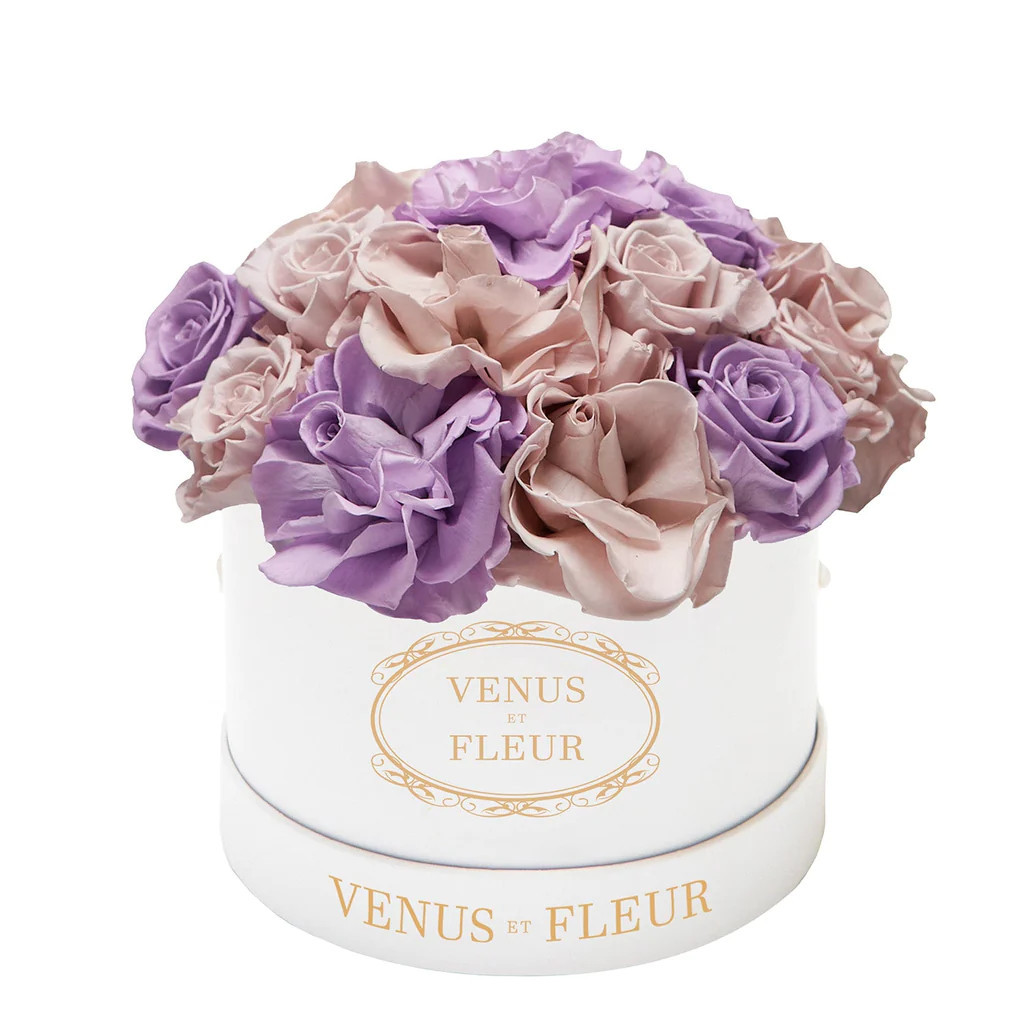 Small Round with Reflexed Roses | Venus ET Fleur