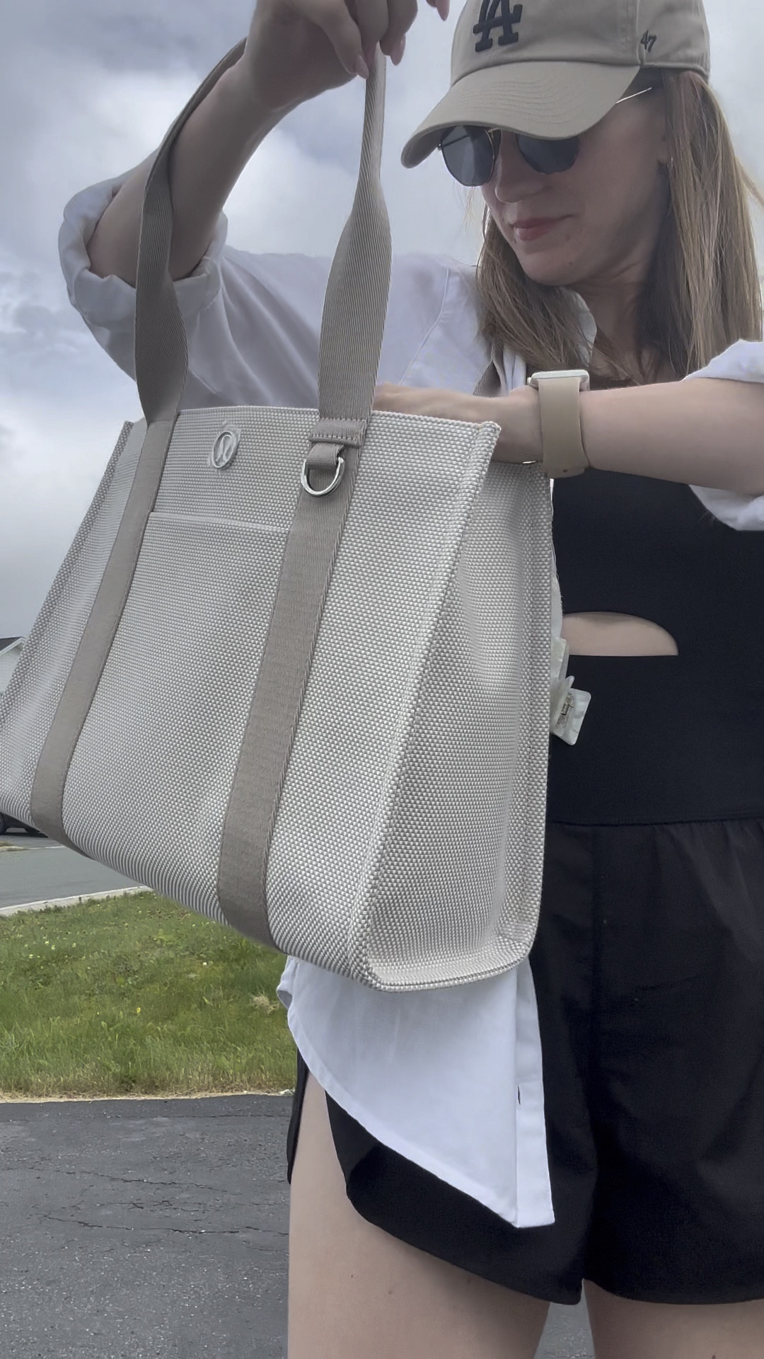 The perfect back to work bag ❤️

#LTKcanada #LTKsummer #LTKbag