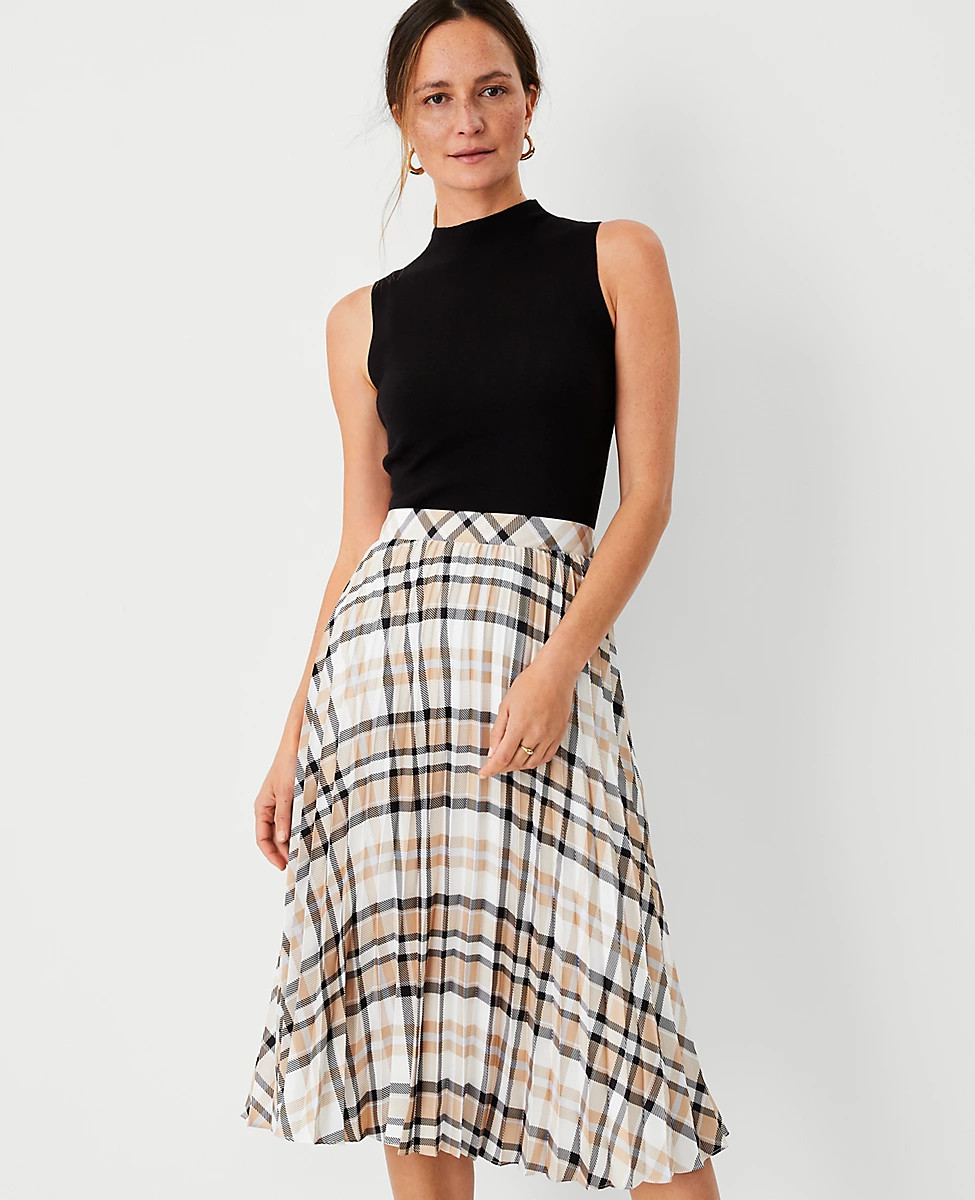 Essential Mock Neck Sweater Shell | Ann Taylor (US)