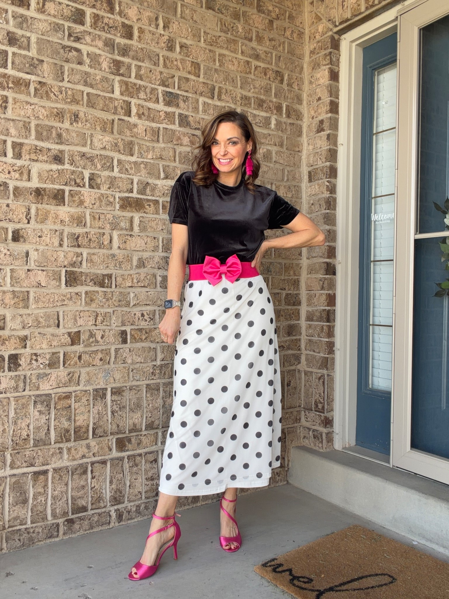 Love adding the hot pink, but it looked super elegant with black and red would even be awesome! ￼ I highly recommend this top as it is a fantastic price and great velvet!

#LTKootd #LTKmomlife #LTKOver40