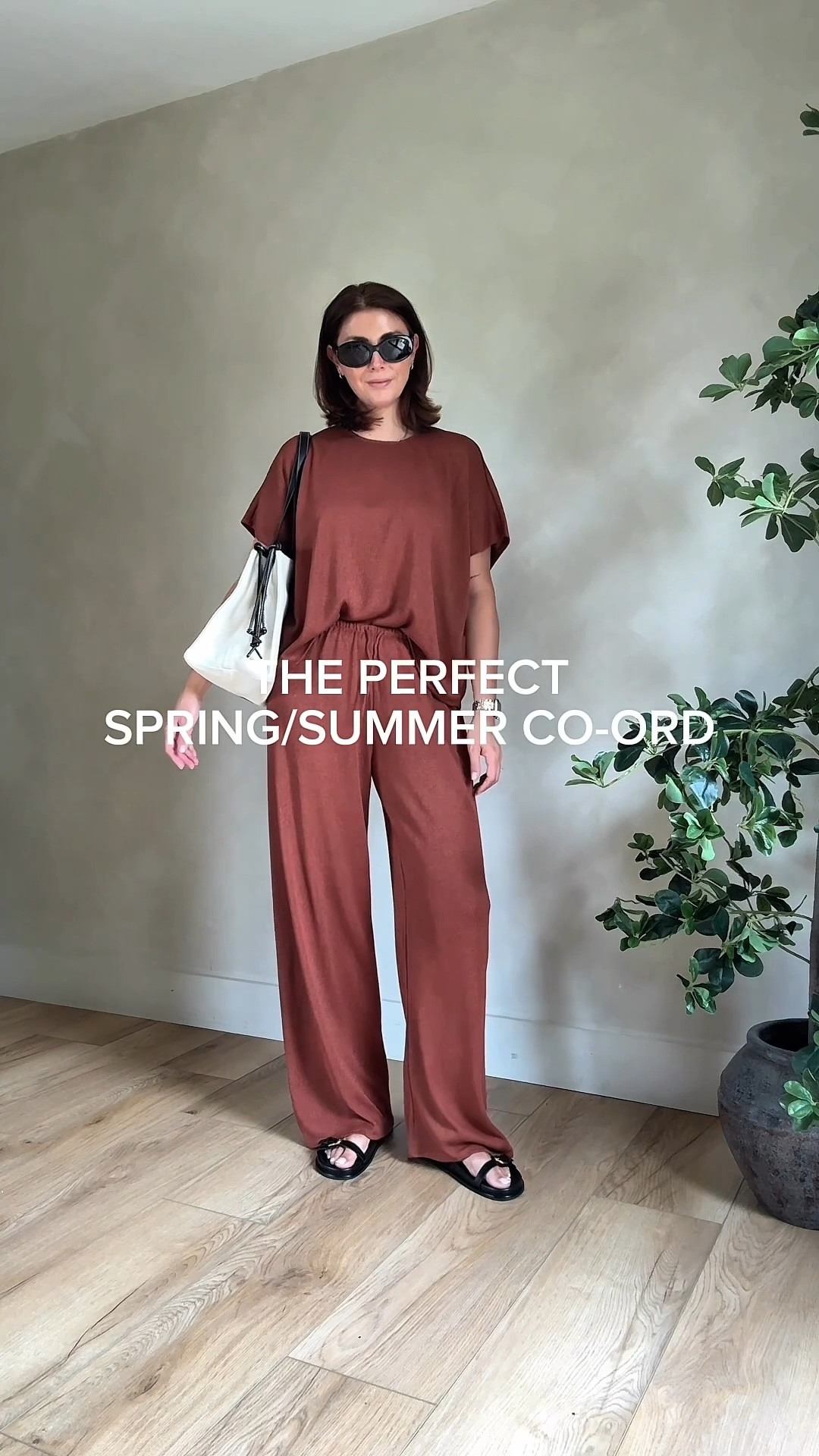 I’ve fallen hard for this co-ord 🙌🏼
For size reference I’m a UK size 10, 5’9 and I’m wearing a size M in both the tops & bottoms.


#LTKuk #LTKAprilSpotlight #LTKeurope