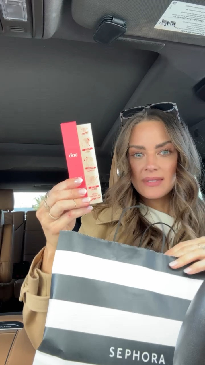 ERRANDS VLOG ✨
Top - small
Jeans - 25R 
Jacket - small

Code: ALOPROFILE for Dibs Beauty


#LTKvlog #LTKmomlife #LTKdayinmylife