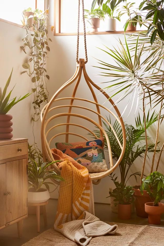 Miriam Hanging Chair | Urban Outfitters (US and RoW)