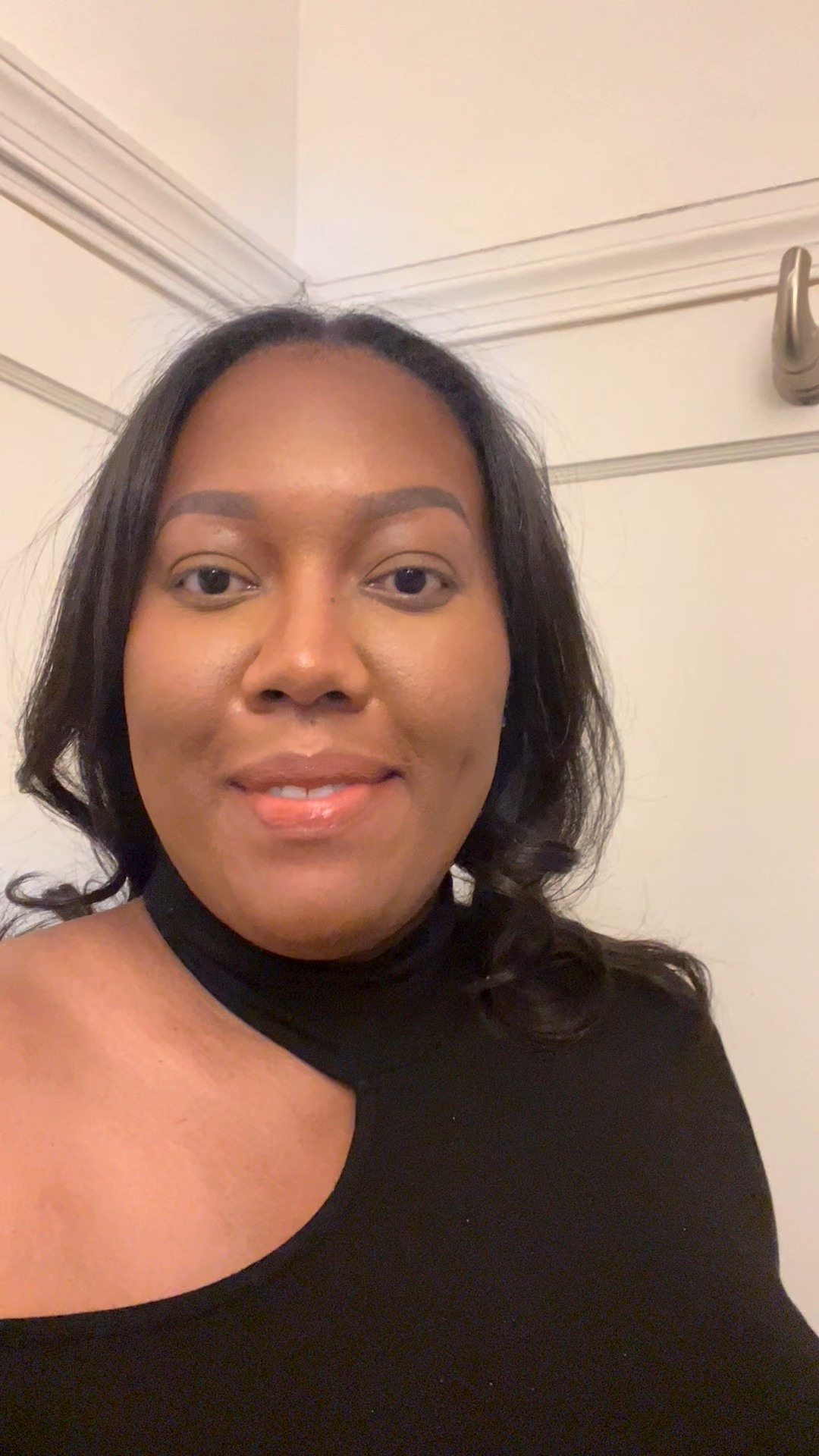 I am wearing last year’s version of the Allegra top from Marcella.  However, I have linked a few similar styles that are currently available.  Each of these are also in my closet.  
