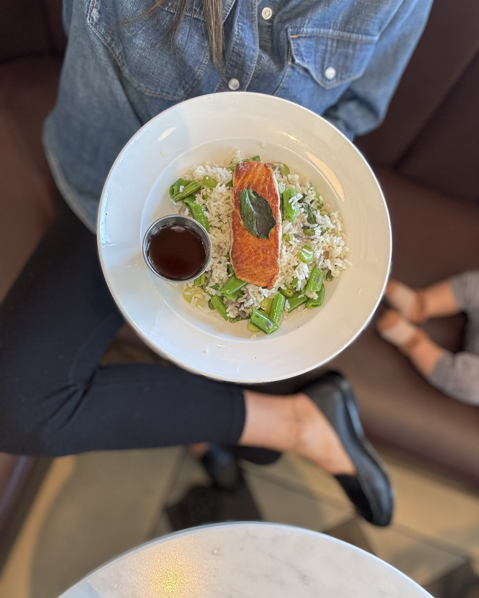 I love  ordering fresh salmon bowls out and always ask for sauce on the side to drizzle over to control the amount. And this fit is effortless and really works well with a time capsule wardrobe. I spy baby feet😍

#LTKootd #LTKmomlife #LTKfoodie