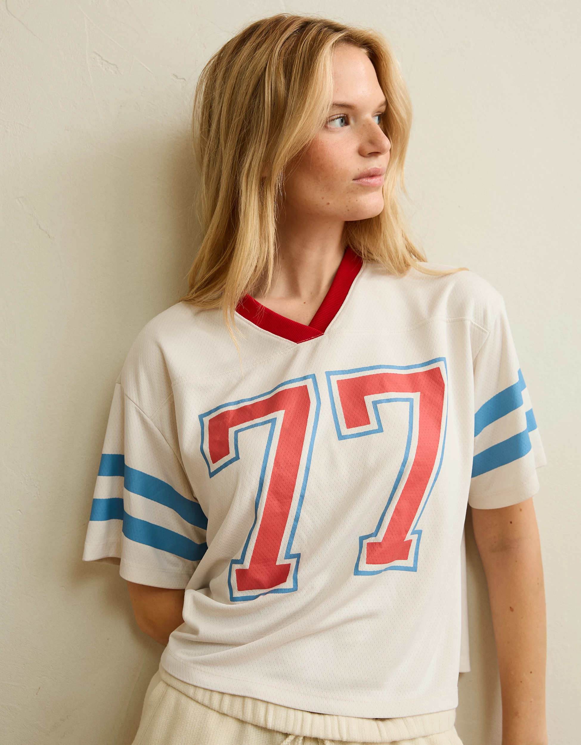AE V-Neck Americana Graphic Mesh T-Shirt | American Eagle Outfitters (US & CA)