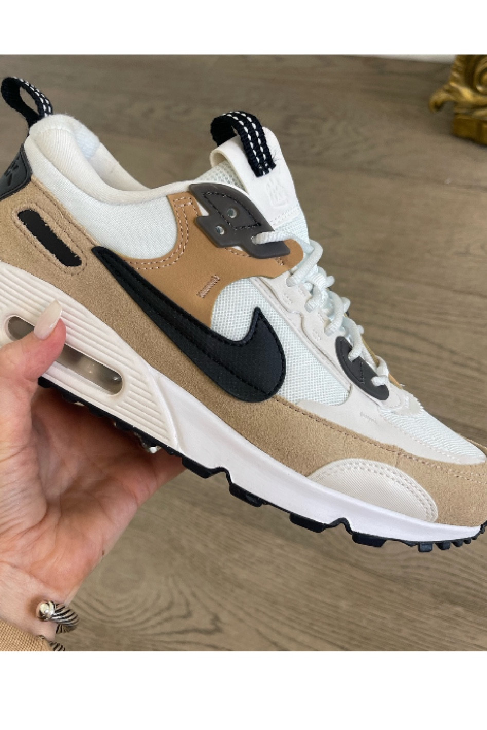 The most perfect neutral Nike sneakers. Shoes. Comfy. Casual. 

Follow my shop @steph.slater.style on the @shop.LTK app to shop this post and get my exclusive app-only content!

#liketkit #LTKshoecrush #LTKSeasonal #LTKstyletip
@shop.ltk
https://liketk.it/4iKoA

#LTKshoecrush #LTKSeasonal #LTKstyletip