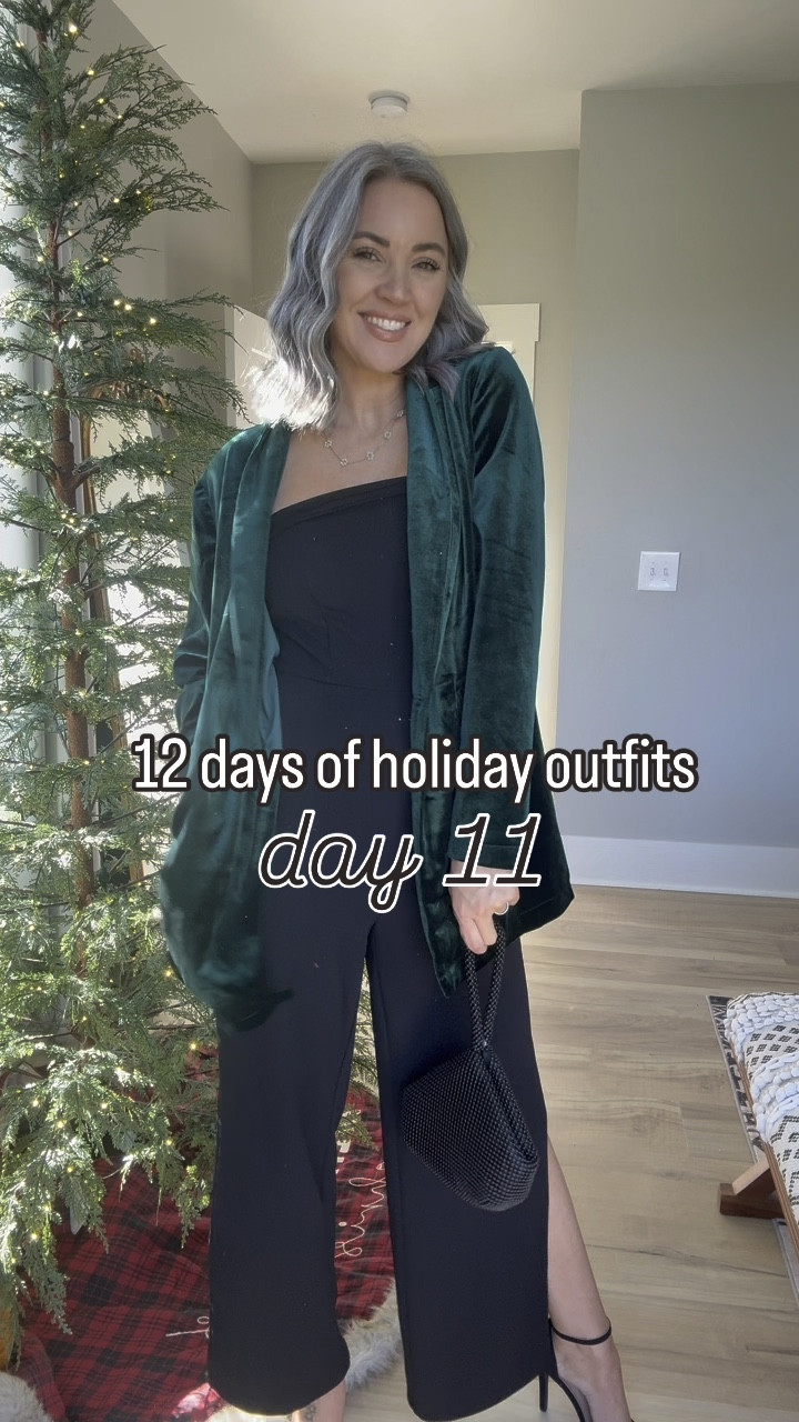 12 days of holiday outfits….day 11 🎄❤️

#12daysofchristmas #holidayfashion #christmasfashion #holidayoutfits #christmasoutfits #deckthehalls #tistheseason #christmas2024 #holidayseason2024 #holidaypartyoutfit #holidayparty #christmaspartyoutfit #christmaspartyideas #merrychristmas2024 #christmasseason🎄 #happyholidays2024 #amazoninfluencer #amazoninfluencerprogram #amazonfashion #amazonfashionfinds #founditonamazon #founditonamazonfashion

#LTKWatchNow #LTKHoliday #LTKParties