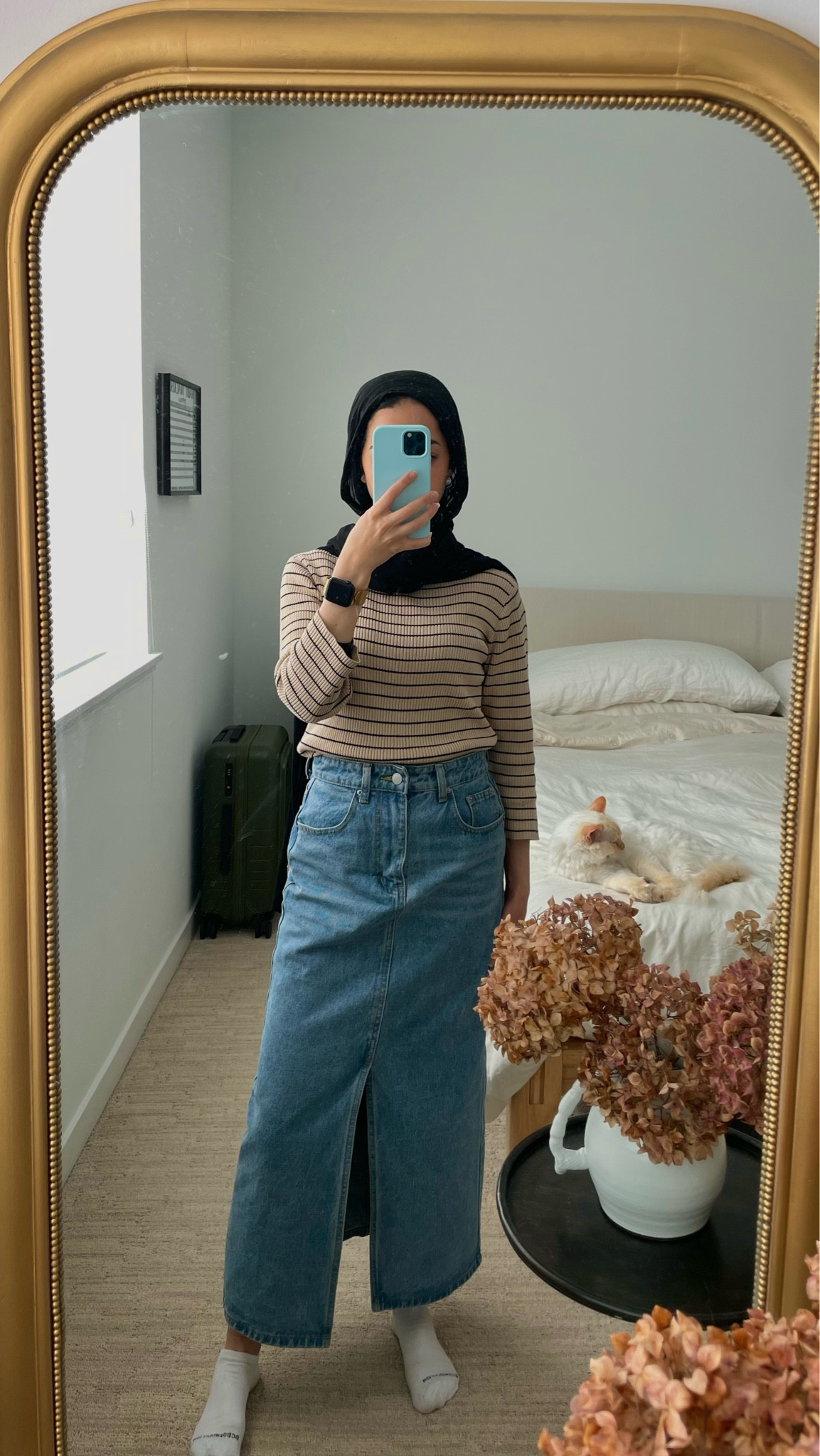 Maxi denim skirt, striped rib top, modest outfit #hijabfashion 